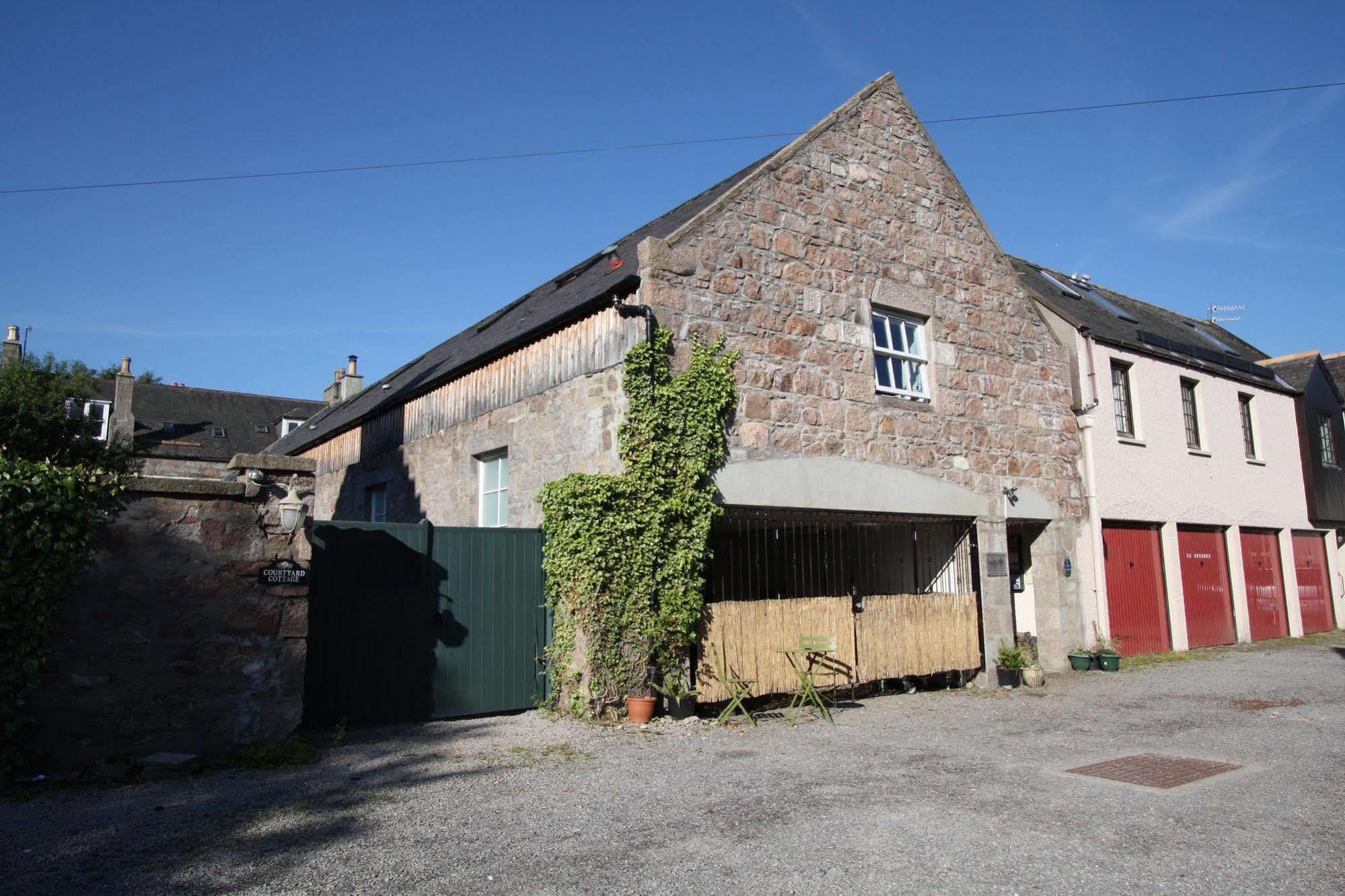 Ballater Hostel Exterior photo